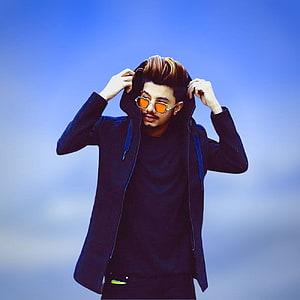 Man in Black Hoodie and Orange Sunglasses Against Blue Sky, 121 Whatsapp Dp Boy, stylish boy dp HD phone wallpaper