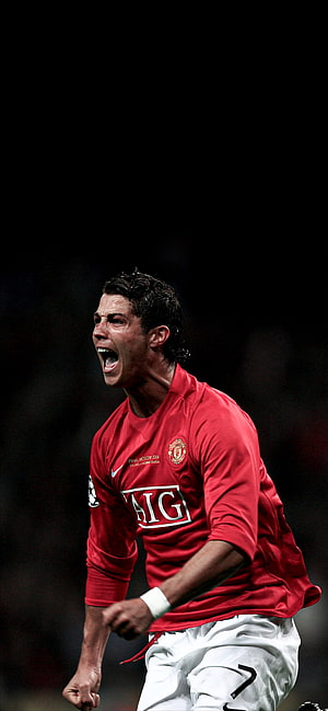 Cristiano Ronaldo in Manchester United Red Kit Celebrating Goal HD phone wallpaper