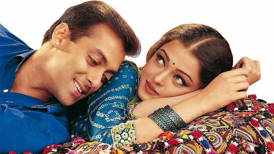 Salman Khan and Aishwarya Rai in a Romantic Bollywood Film Still, Salman Khan And Aishwarya Rai, shahrukh khan and aishwarya rai HD wallpaper