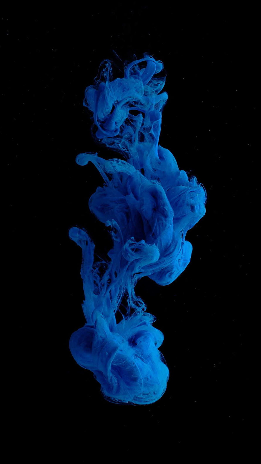 Vibrant Blue Ink Swirls Diffusing in Dark Water Against Black Background HD phone wallpaper