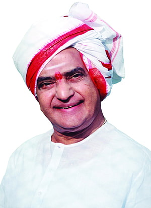 Portrait of Nandamuri Taraka Rama Rao in Traditional White Turban and Kurta HD phone wallpaper