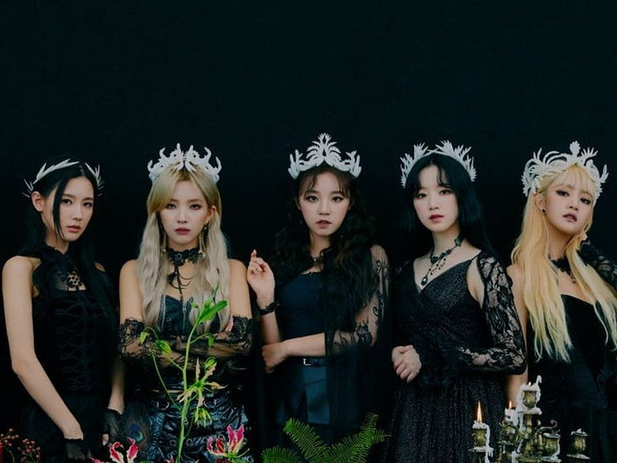 G)I-DLE Members in Black Gothic Dresses and White Crowns Against Dark Background HD wallpaper