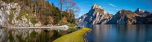 Panoramic View of Lake Bled with Iconic Mountain Peaks and Calm Waters HD wallpaper