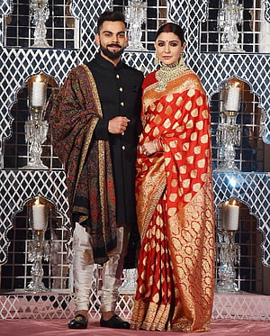 Virat Kohli and Anushka Sharma in Traditional Indian Wedding Attire HD phone wallpaper