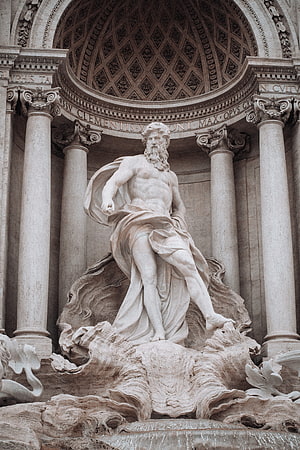 Statue of River God Tiber in the Trevi Fountain, Rome, Italy HD phone wallpaper
