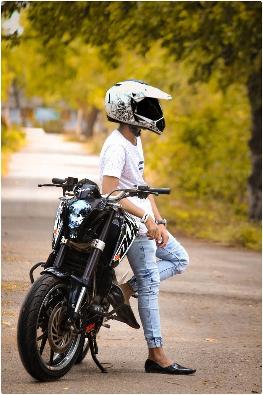 KTM Duke 200 Custom Motorcycle With Rider On Tree-Lined Road HD phone wallpaper