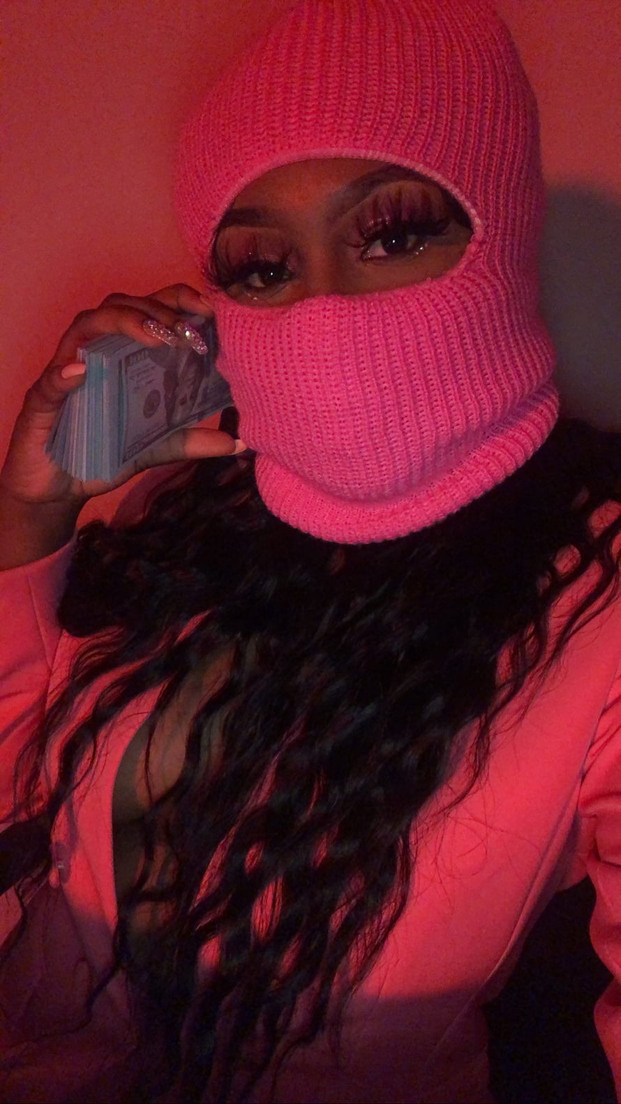 Woman in pink knit balaclava holding cash under red lighting, Baddie Ski Mask Aesthetic Girl Black HD phone wallpaper