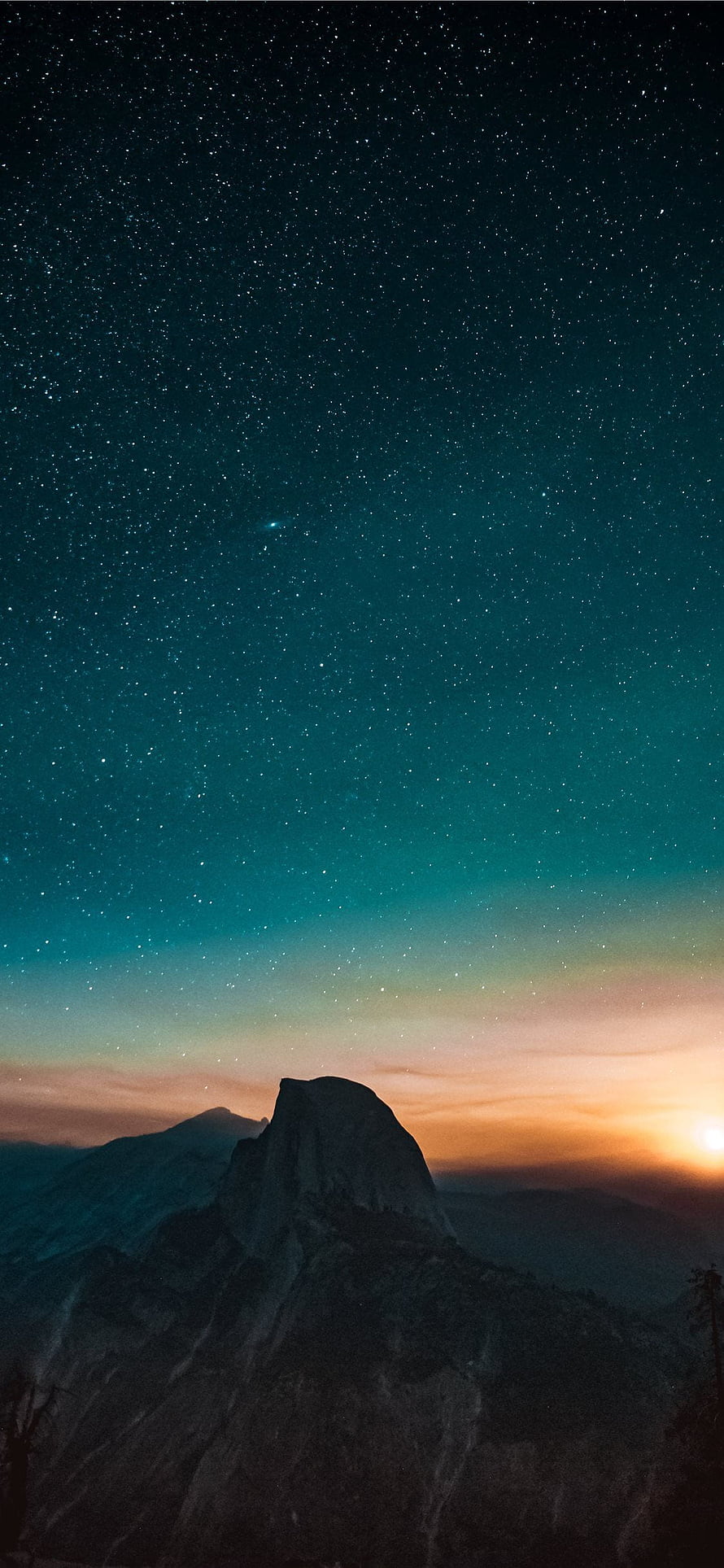 Starry Night Sky Over Half Dome Mountain Silhouette at Sunset HD phone wallpaper