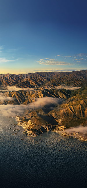 Bixby Creek Bridge on California's Big Sur Coastline at Sunrise with Fog HD phone wallpaper