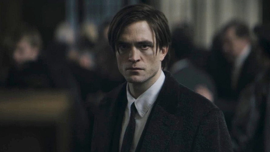 Robert Pattinson as Bruce Wayne in The Batman 2022 Film Still, The Batman' Trailer: Robert Pattinson Instills Fear as Riddler and Penguin Take Over Gotham, batman 2022 bruce wayne HD wallpaper