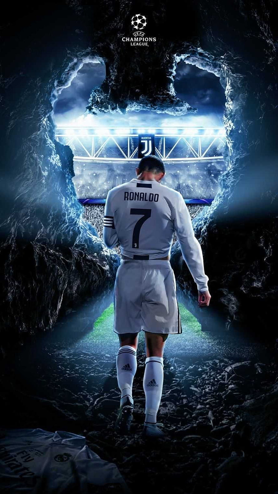 Cristiano Ronaldo Juventus Number 7 Walking Through Cave Tunnel To Stadium HD phone wallpaper