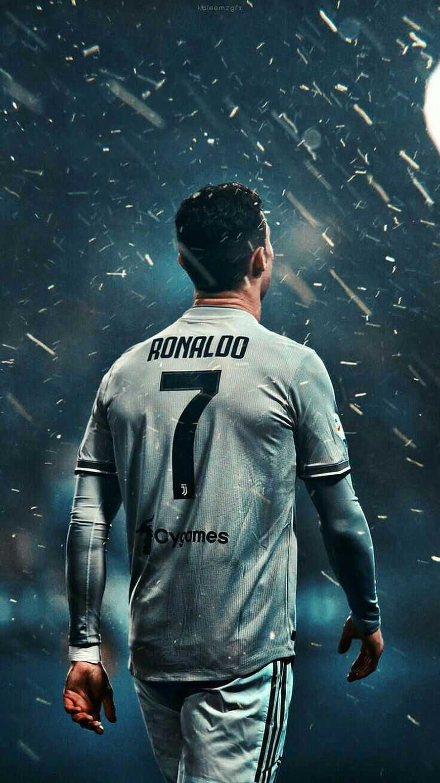 Cristiano Ronaldo Juventus Number 7 Jersey Back View With Confetti HD phone wallpaper