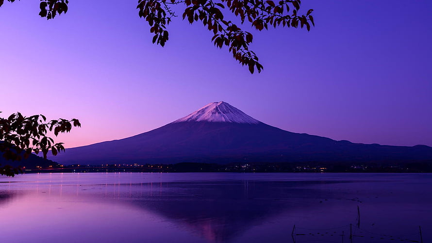 Mount Fuji at Dusk with Purple Sky and Calm Lake Reflection HD wallpaper
