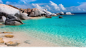 Tropical Beach Landscape With Turquoise Water And Granite Boulders HD wallpaper