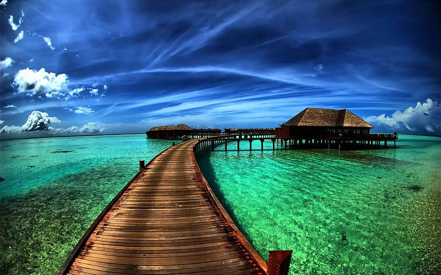 Tropical Overwater Bungalows on Wooden Pier in Turquoise Lagoon HD wallpaper