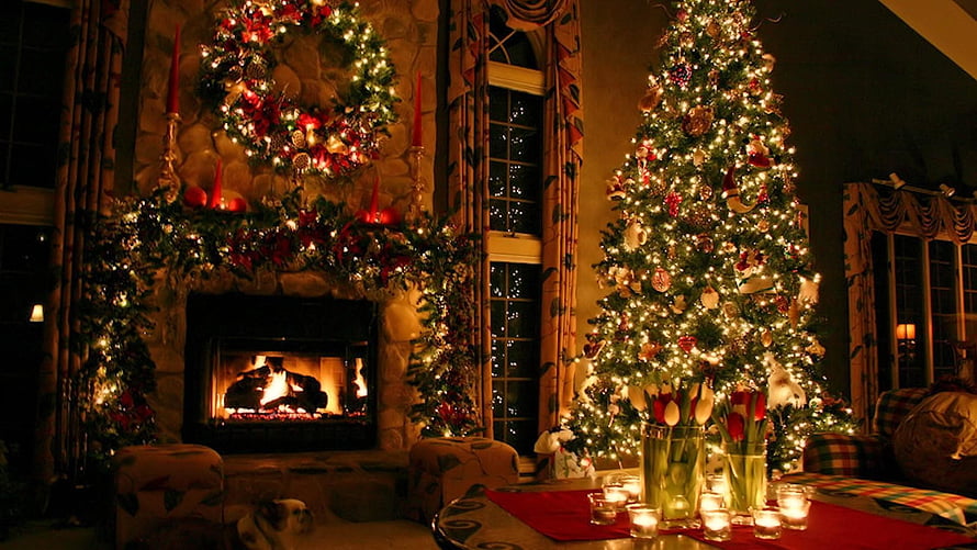 Cozy Christmas Living Room with Fireplace, Wreath, and Illuminated Tree HD wallpaper