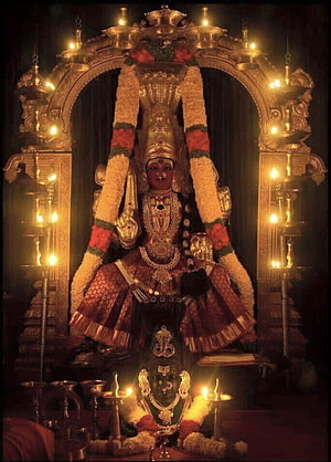 Mookambika Temple Deity Adorned in Gold Jewelry and Flower Garland HD phone wallpaper