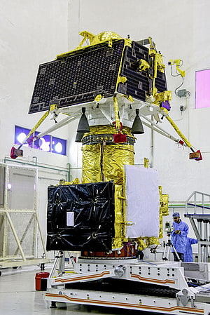 Vikram Lander from Chandrayaan 2 in Cleanroom with Solar Panels and Gold Foil HD phone wallpaper