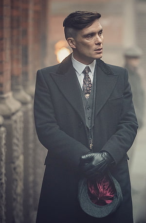 Cillian Murphy as Tommy Shelby in Peaky Blinders Wearing a Dark Overcoat and Fedora HD phone wallpaper