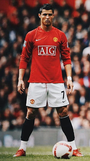 Cristiano Ronaldo in Manchester United Red Kit with AIG Sponsor, 3 Cristiano Ronaldo Manchester United, young ronaldo HD phone wallpaper